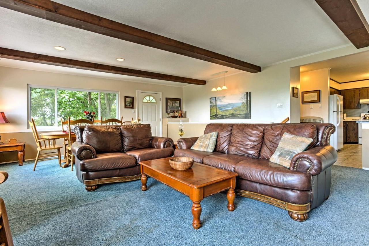 Secluded Mountain Home With Stunning Views And Deck! Bryson City Dış mekan fotoğraf